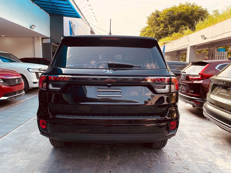 ford-everest-platinum-1-cau-may-dau-quy-nhon-binh-dinh (13)