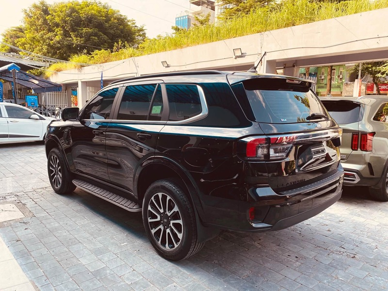 ford-everest-platinum-1-cau-may-dau-quy-nhon-binh-dinh (2)