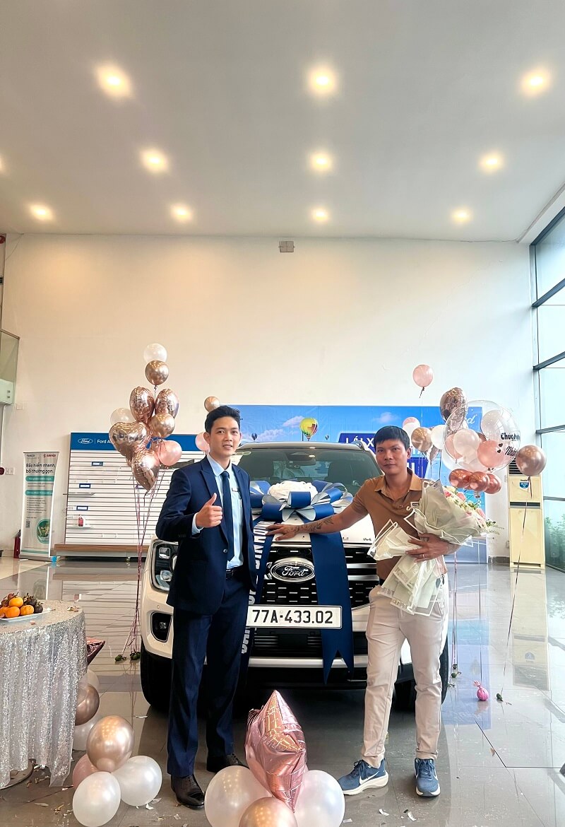 ford bình định giao xe lộc fuho